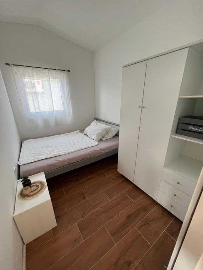 Apartment Mona Vir Dış mekan fotoğraf