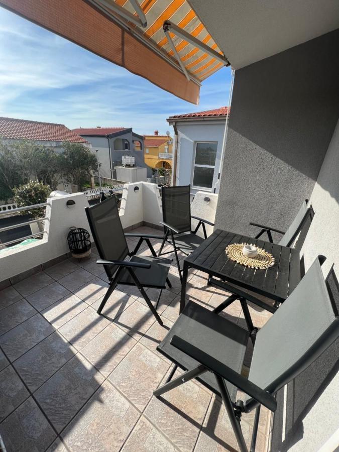 Apartment Mona Vir Dış mekan fotoğraf